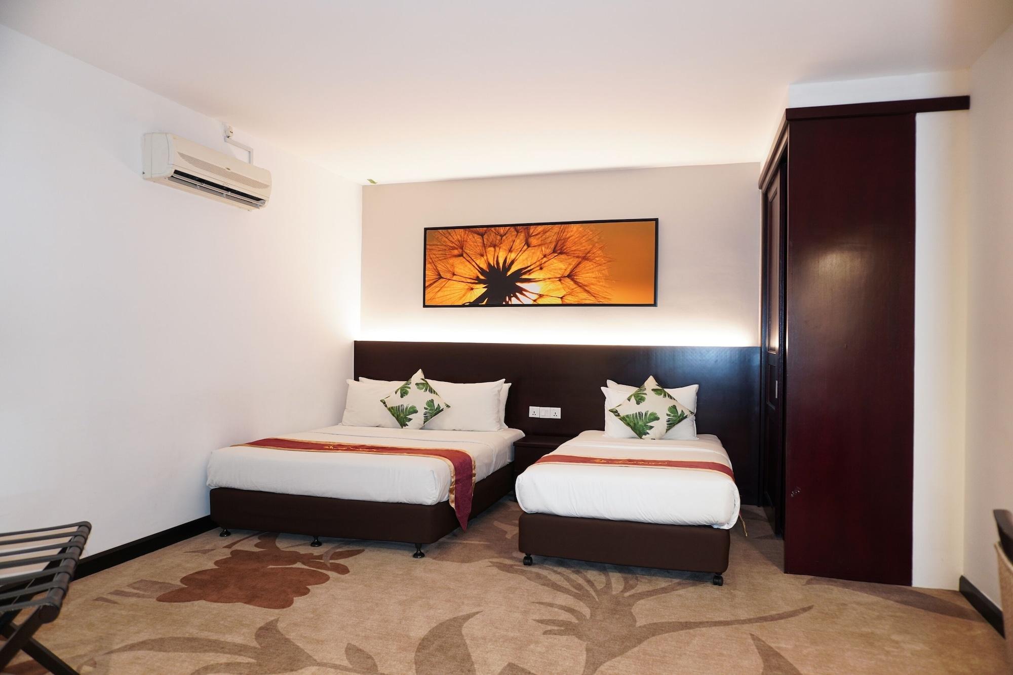 Amansari Residence Resort Johor Bahru Esterno foto