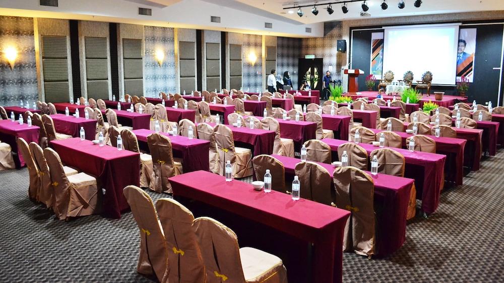 Amansari Residence Resort Johor Bahru Esterno foto