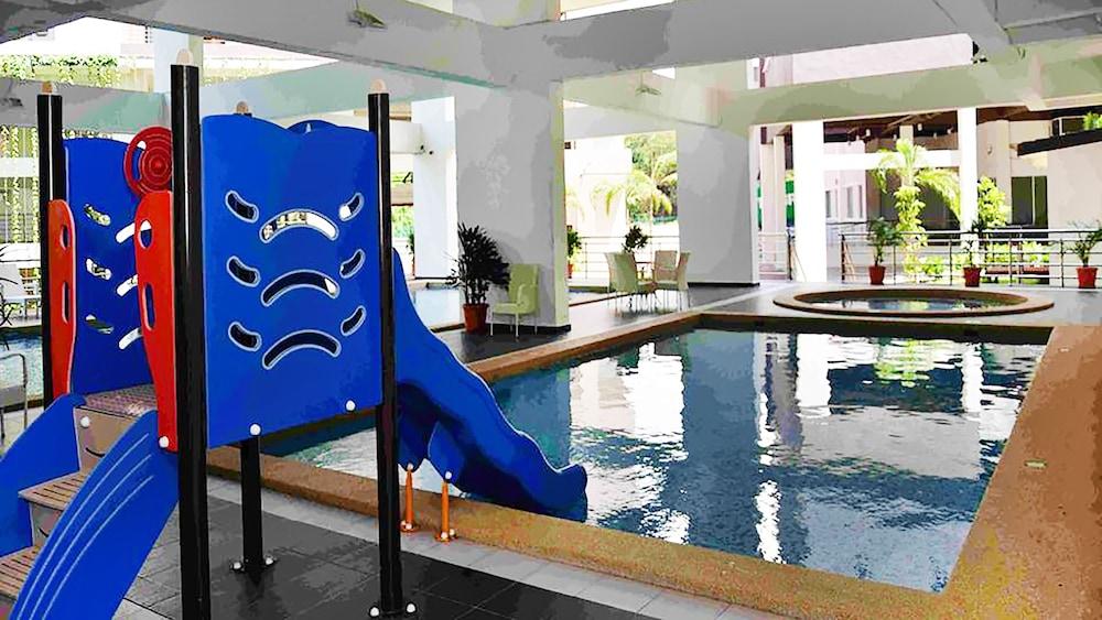 Amansari Residence Resort Johor Bahru Esterno foto