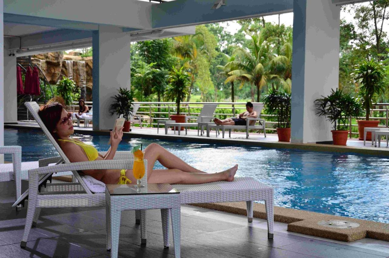 Amansari Residence Resort Johor Bahru Esterno foto